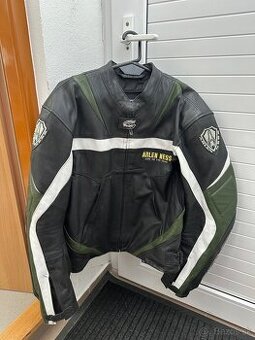 Bunda Arlen Ness v. 58