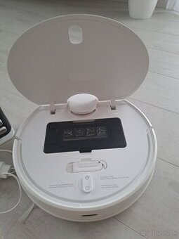 Xiaomi robot vacuum mop p