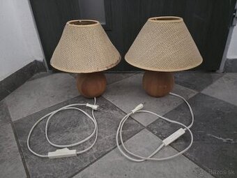 Staré nočné lampy