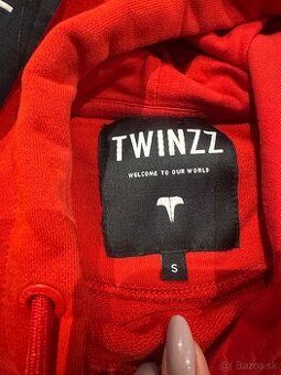 TWINZZ mikina