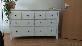 Veľká komoda HEMNES (Ikea)