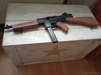 Airsoft samopal