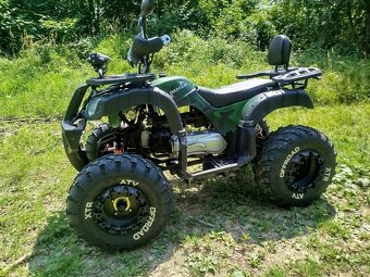 Štvorkolka Hummer XTR 250