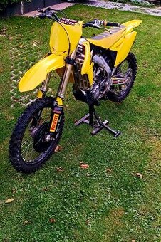Suzuki RMZ 450 (2017)