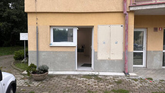OBCHODNÝ PRIESTOR V STUPAVE
