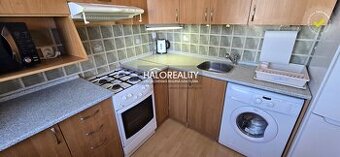 HALO reality - Prenájom, dvojizbový byt Sereď, blízko centra - 1