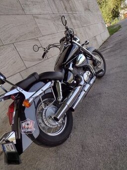 Honda shadow 750 cc