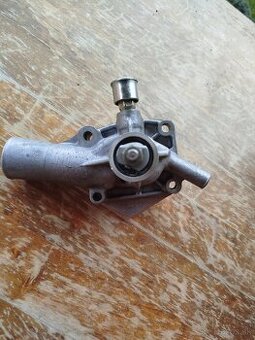 Škoda 1000mb dielu vodná pumpa