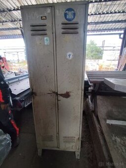 Plechové skrine