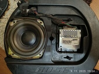 BOSE g21b 66 960... aktívny subwoofer do auta