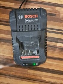 Bosch baterka ,nabíjačka - 1