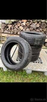 Pirelli cinturato P7 225/55/R17, letné