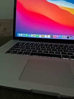 MacBook 15 pro