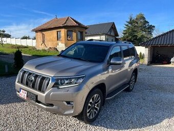 ZLAVA-TOYOTA LAND CRUISER - 2.8l,4x4, 204k, Aut., V ZÁRUKE