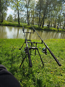 feeder 120e za vsetko na fotkach