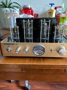 Mistral mm1