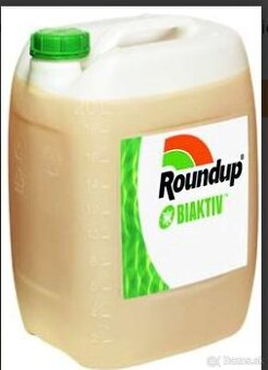 Postrek na burinu Roundap biaktiv