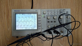 Osciloskop Tektronix TDS1012B