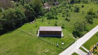 POLOSAMOTA / MOBILNÝ DOM s POZEMKOM 828m2, PODBRANČ