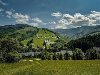 POZEMOK V TERCHOVEJ - S KRÁSNYM VÝHĽADOM NA ROZSUTEC