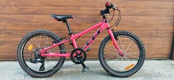 Felt Q20 bicykel