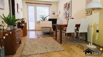 PREDAJ 3 IZBOVÝ TEHLOVÝ BYT S LODŹIOU V CENTRE MESTA