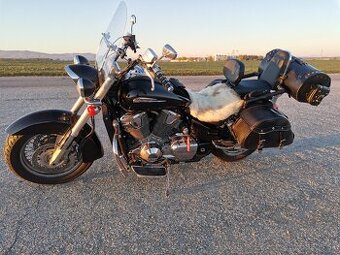 Honda VTX1800 S - 1