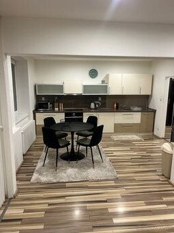 Prenájom 2-izbový byt Žilina, Bulvár