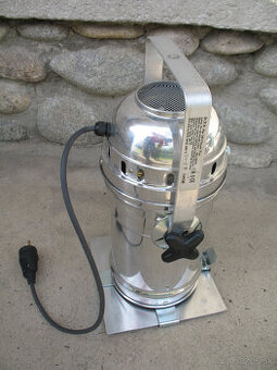 Predam bodove reflektory PAR-56, dlhe strieborne 7ks.