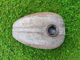 Jawa 250, 350 Kývačka, Panelka - nádrž - pěkná