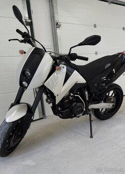 KTM DUKE II LC4 640 supermoto