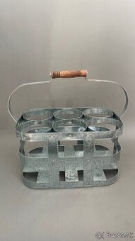 Starý košík na mliekové fľaše