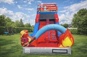 Nafukovacia šmykľavka Požiarnické auto 6x3x6 m