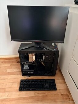 Herný PC+ monitor+ klavesnica