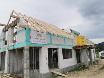 Vystavba rodinách domov /hrube stavby/stavebne prace