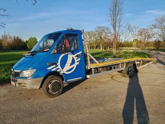 Mercedes-Benz 616CDI