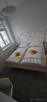 Manželská posteľ 188x208