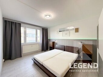 Prenájom 2i bytu v TN –Zámostie, 48m2, zariadený, parkovanie