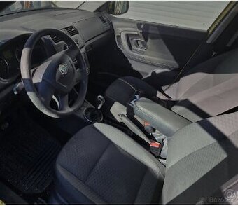 Sedačky Škoda Fabia 2