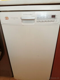 Umývačka riadu Electrolux - 1