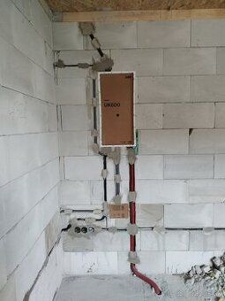 Elektrikár , Elektroinštalácie