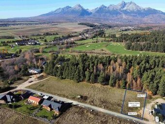Priestranný pozemok pri golfovom areáli pod Tatrami