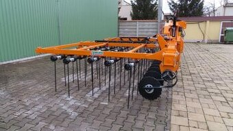 PRÚTOVÉ BRÁNY MZURI REZULT - nesený, hydraulicky sklopný