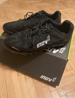 Tenisky Inov-8 Mudclaw (44,5)