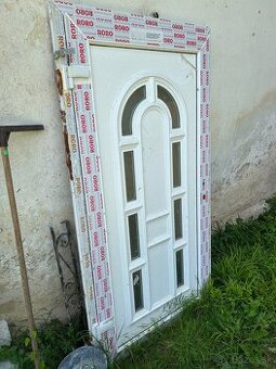 Vchodove dvere