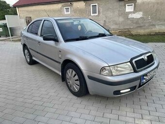 Škoda Octaviu 1.4 benzin 16V R.v 2002