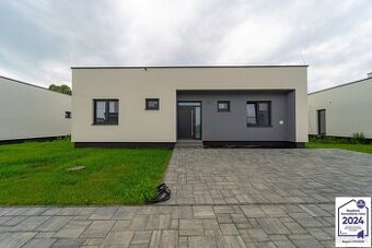 4 izbový bungalov v Sokoľanoch, Rezidencia pri kaštieli