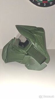 Airsoft helma s ochranou tváre