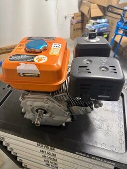 Univerzálny spaľovací motor 4t 7hp