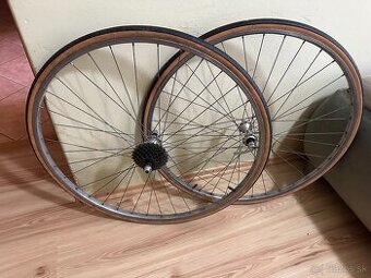 Shimano EXAGE set kolies 28/622 7 kolečko